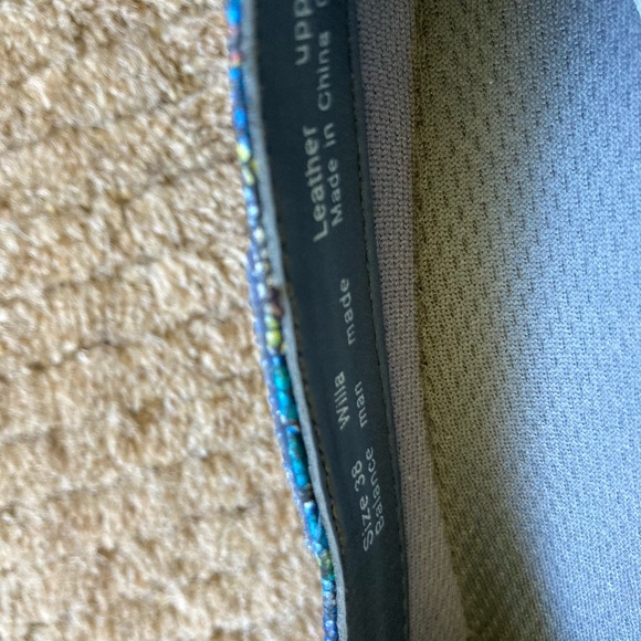 Mary Janes - Picture 7 of 7